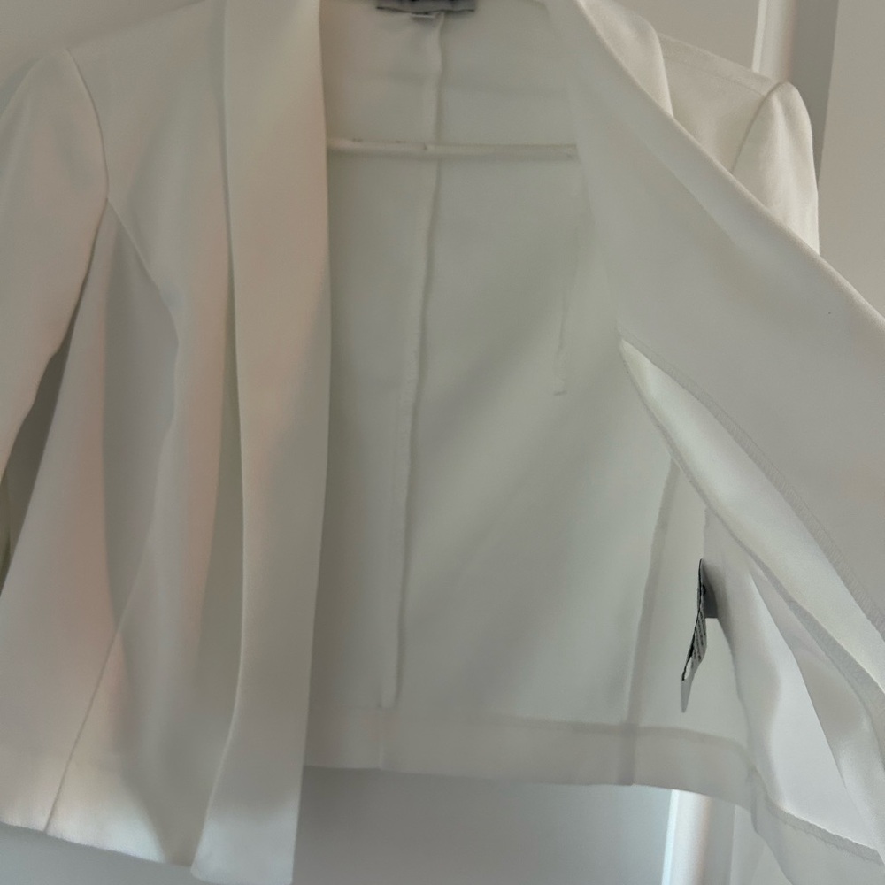SHELBY & PALMER • White Short Jacket • S • - Picture 3 of 6